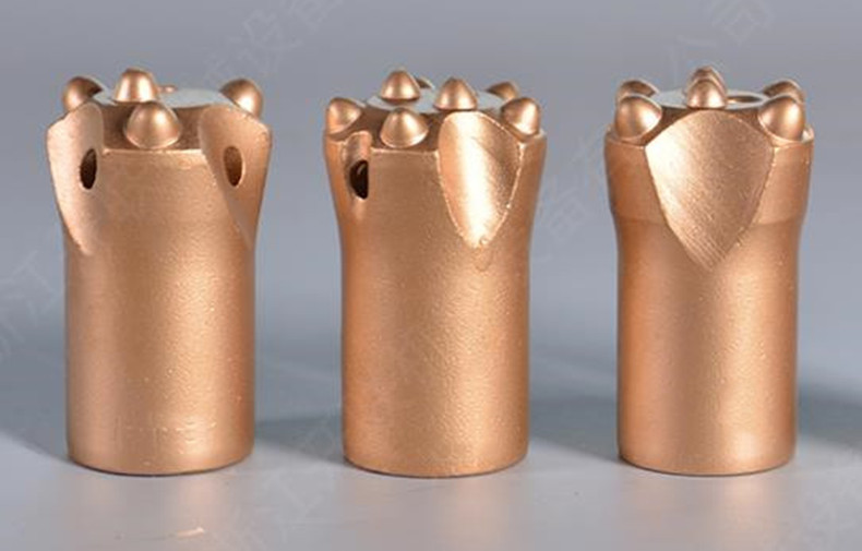 保證球齒釬頭正常磨損報(bào)廢，須注意以下幾點(diǎn)！